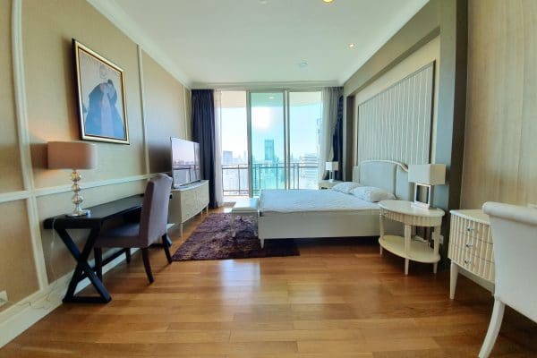 the-royce-residences-luxury-condo-bangkok-city-thailand-10