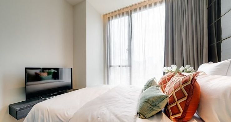 Modern-2-Bedroom-Condo-for-Sale-in-Bangkok-9