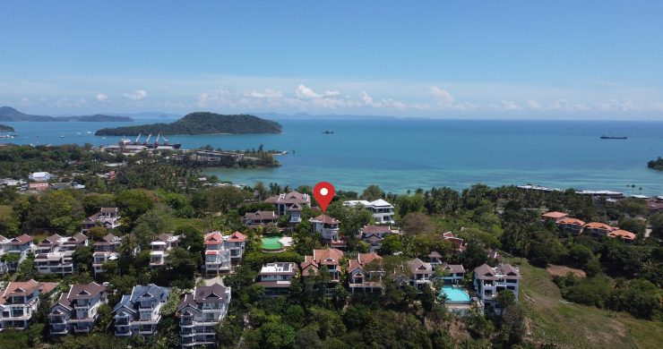 Sea View Bayfront 3 Bed Villa for Sale in Phuket (19)